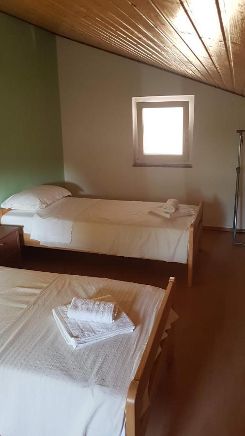 Apartamento Margareta Sveti Ivan Dobrinjski Exterior foto