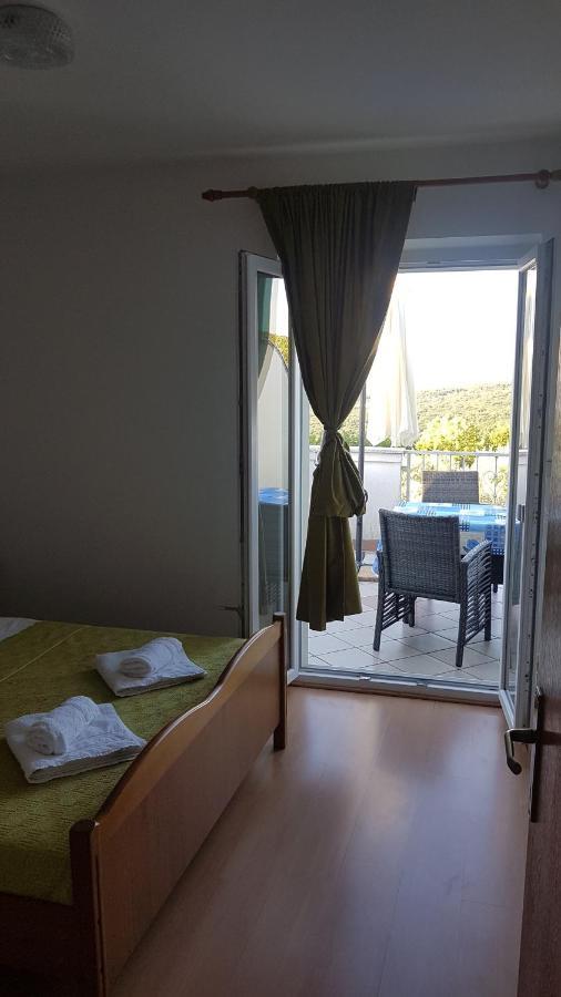 Apartamento Margareta Sveti Ivan Dobrinjski Exterior foto
