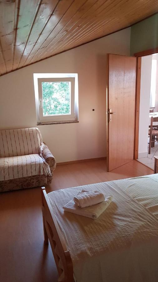 Apartamento Margareta Sveti Ivan Dobrinjski Exterior foto